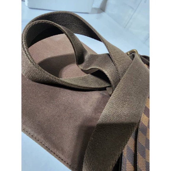 Authentic Louis Vuitton Damier Ebene District PM Messenger Bag Brown - Picture 8 of 14